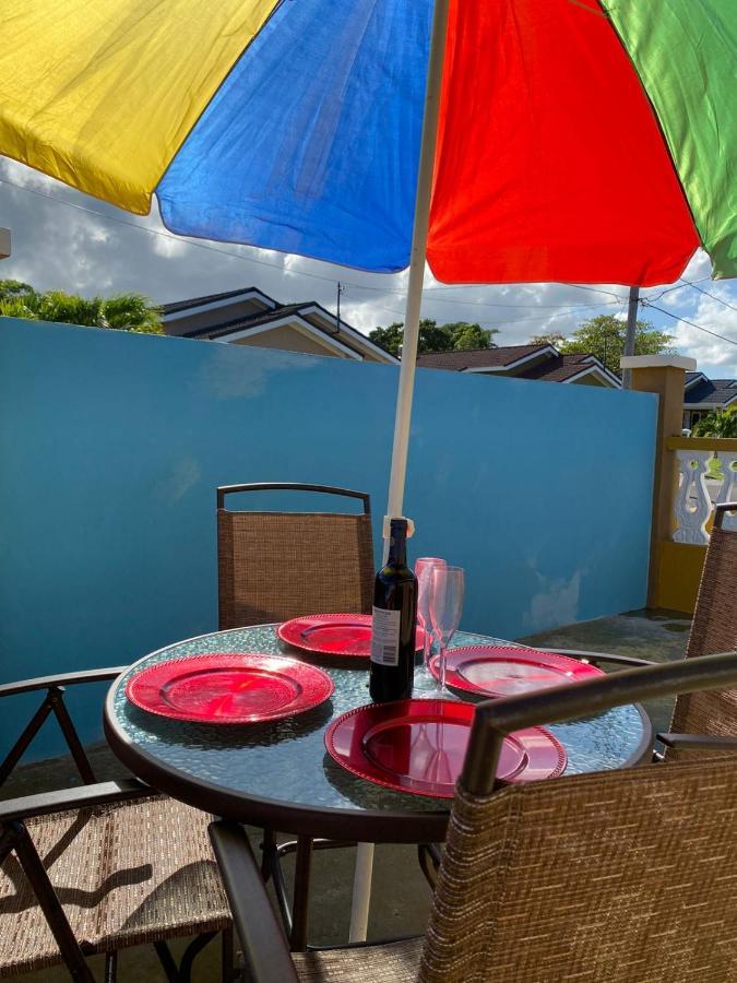 Paradise Villa Shared Onsite Private Pool Onsite Gym Ocho Rios Zewnętrze zdjęcie