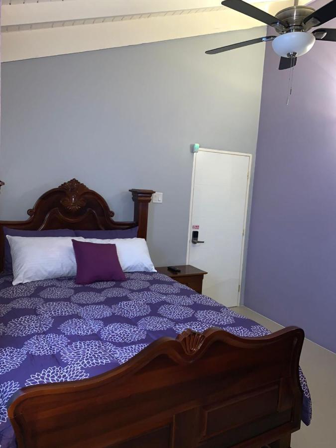 Paradise Villa Shared Onsite Private Pool Onsite Gym Ocho Rios Zewnętrze zdjęcie
